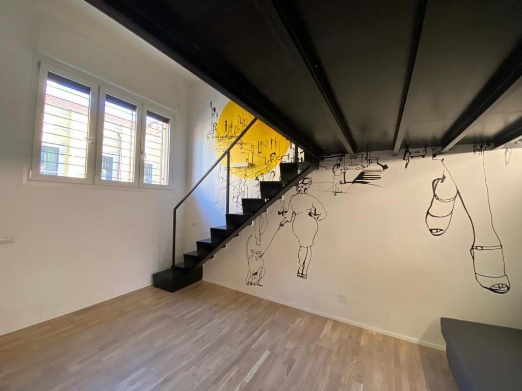 Miki's * Milan